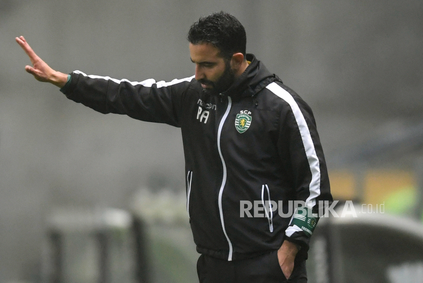 Pelatih kepala Sporting Ruben Amorim 
