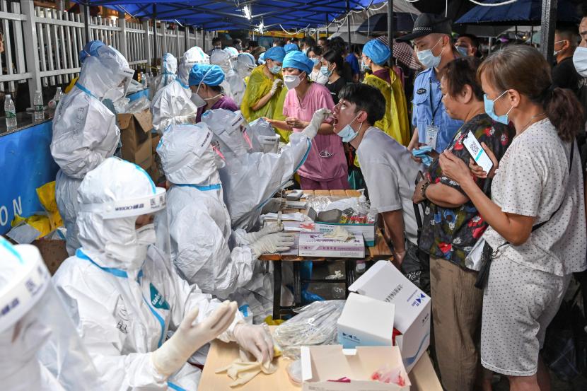 Kasus COVID-19 Kembali Naik di China, Muncul Juga Flu Burung pada Manusia