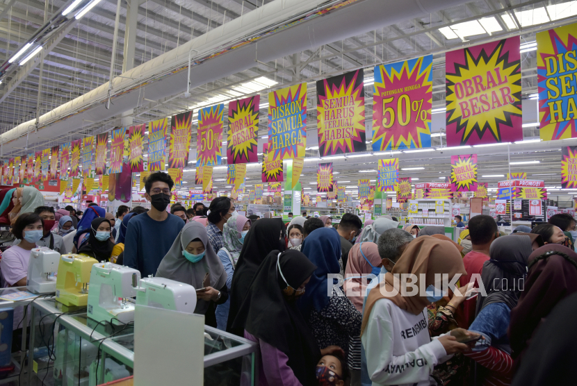 Komite Percepatan Pemulihan Ekonomi Nasional masih fokus pada kesehatan. Ilustrasi supermarket terdampak lesunya ekonomi akibat pandemi Covid-19