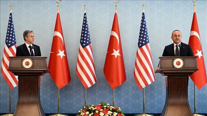 Menteri Luar Negeri Turki Mevlut Cavusoglu mengatakan penyelesaian kesepakatan penjualan jet tempur F-16 akan bermanfaat bagi kedua belah pihak.