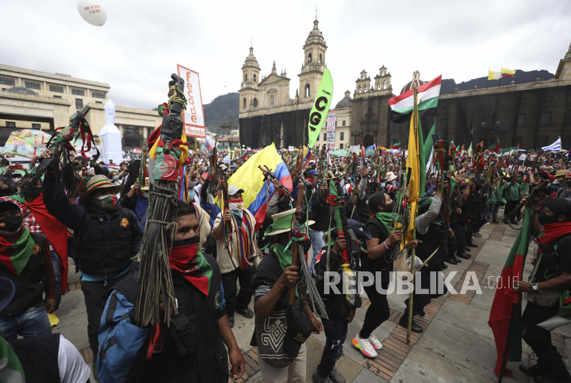 Kolombia menghadapi perang bersenjata antarkelompok. Ilusrasi kerusuhan Kolombia
