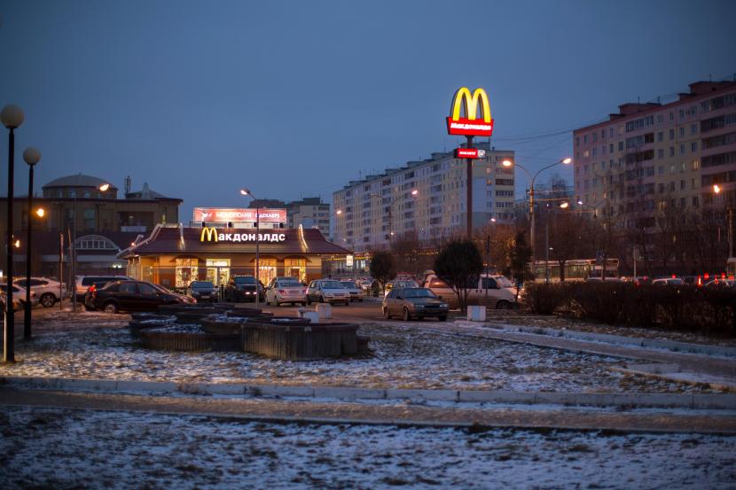 McDonald's Menjual Semua Gerai di Rusia Namun Tetap Menggaji Karyawan