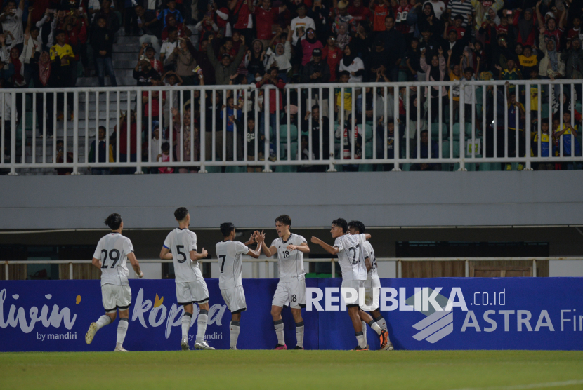 Berharap Dukungan Suporter, Dion Markx: Kita Harus Tegakkan Kepala, Masih Punya Kesempatan