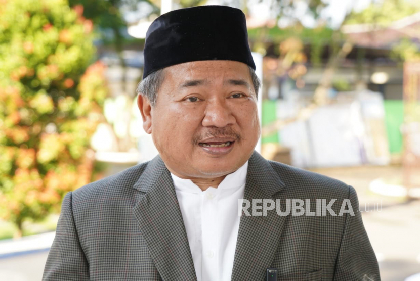 Bupati Garut, Rudy Gunawan, telah menugaskan jajarannya untuk terus melakukan pengawasan terhadap proses PPDB.