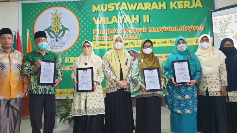 Plt. Walikota Pematang Siantar Berharap NA Terus Berkhidmat untuk Dakwah Perempuan - Suara Muhammadiyah