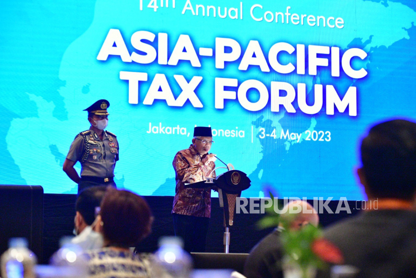 Wakil Presiden KH Maruf Amin saat membuka Asia Pacific Tax Forum ke-14 di Aryaduta, Jakarta, Rabu (3/5/2023).