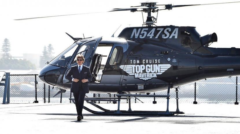 Tom Cruise hadir di premier film Top Gun: Maverick.