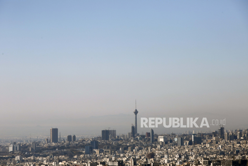 Pandangan umum ibu kota Teheran, Iran, 18 Januari 2022. Menteri: Investasi Arab Saudi di Iran Bisa Terjadi dalam Waktu Dekat
