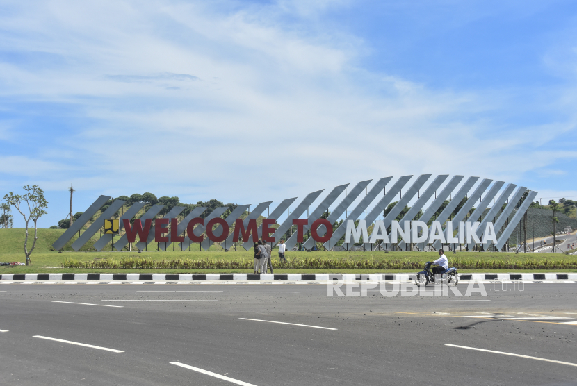 Sebelum beraksi di ajang Pertamina Grand Prix of Indonesia di Pertamina Mandalika International Street Circuit, Lombok, para pebalap MotoGP akan bertemu dengan Presiden Joko Widodo.