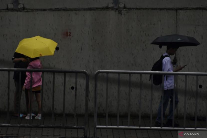 Sebagian Jakarta diguyur hujan Selasa sore.
