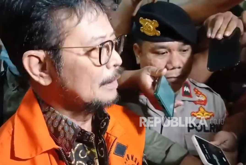 Mantan Menteri Pertanian (Mentan) Syahrul Yasin Limpo (SYL) telah selesai menjalani pemeriksaan sebagai saksi kasus pemerasan dengan tersangka Ketua Komisi Pemberantasan Korupsi (KPK) nonaktif Firli Bahuri, di Bareskrim Polri,  Jakarta Selatan, Rabu (29/11/2023). 