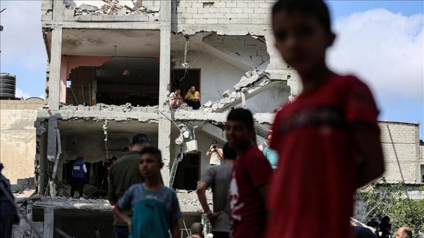 Delegasi PBB yang dipimpin oleh Koordinator Kemanusiaan Lynn Hastings tiba di Jalur Gaza 
