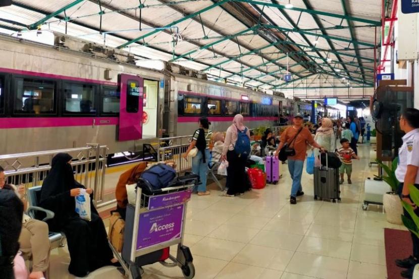 Daop7 catat 26.673 penumpang gunakan transportasi KA saat Lebaran.