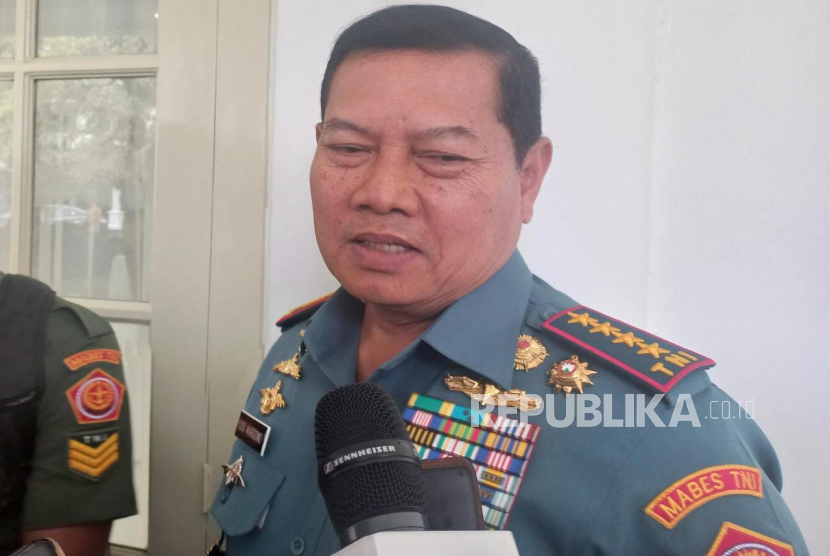 Panglima TNI Laksamana TNI Yudo Margono saat ditemui di Istana Wakil Presiden, Jakarta, Rabu (26/4/2023). 