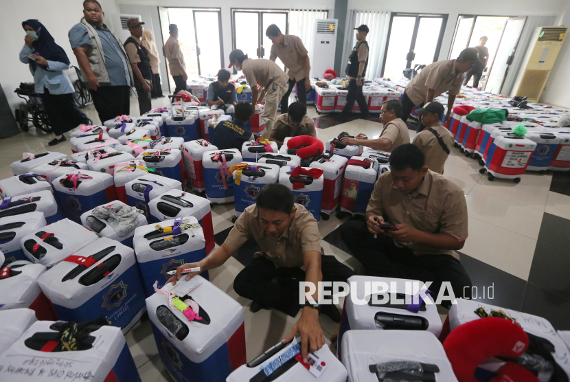 KBIHU Ungkap Semrawutnya Haji: Jamaah Tertinggal, Terpisah, dan Koper Tertukar