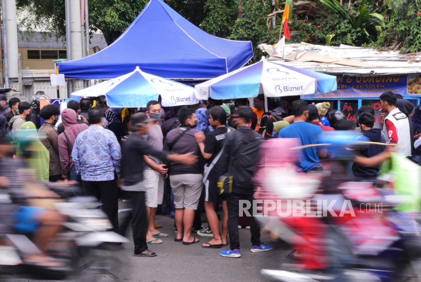 Disdagin Bandung Minta Pengelola Pasar Cegah Kerumunan (ilustrasi).