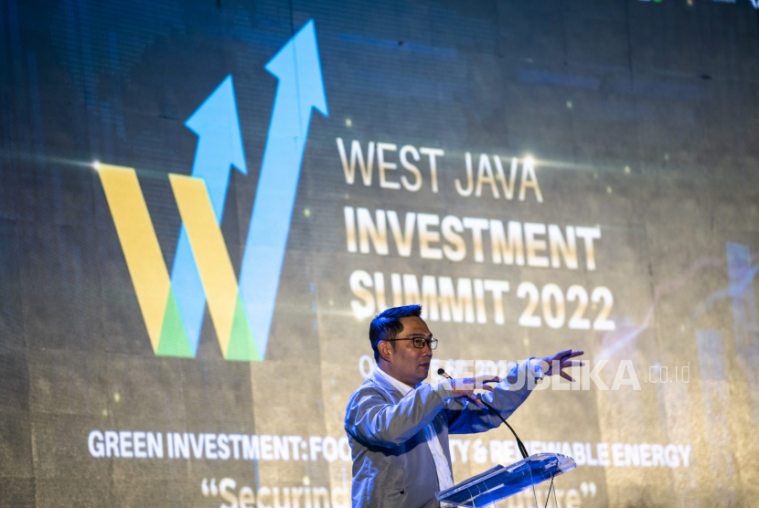 Gubernur Jawa Barat Ridwan Kamil saat West Java Investment Summit (WJIS) 2022 di Bandung, Jawa Barat. 
