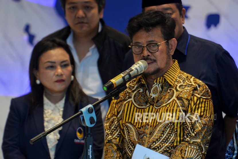 Eks menteri pertanian Syahrul Yasin Limpo (SYL) memberikan keterangan pers di Nasdem Tower, Jakarta Pusat, Kamis (5/10/2023). 