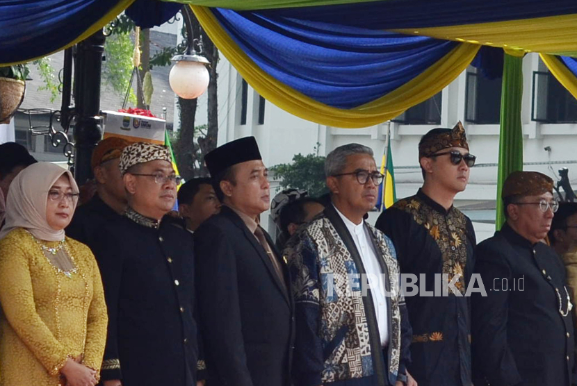 Empat pasangan calon wali kota dan wakil wali kota Bandung 