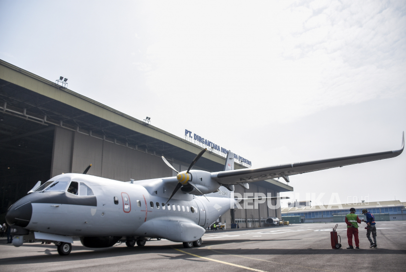 Pengujian Perdana Bioavtur ITB ke Pesawat CN 235 Sukses (ilustrasi).