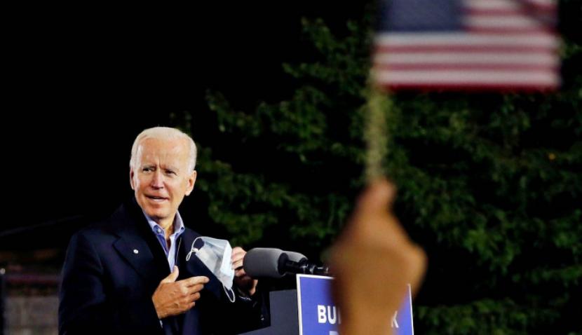 Joe Biden Menang Dukungan dari Miliarder, Trump Kalah Jauh!. (FOTO: REUTERS/Mike Segar)
