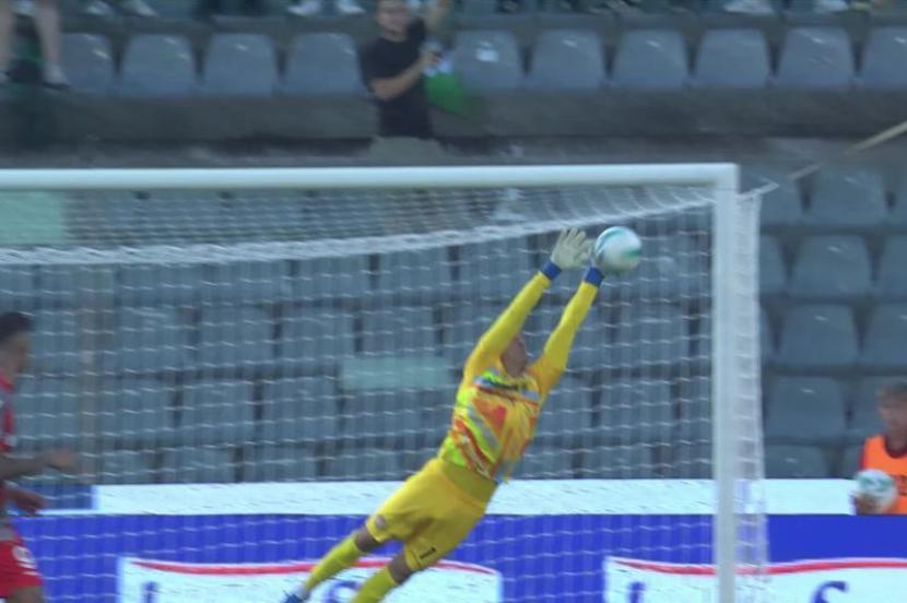 Emil Audero Kontra Jay Idzes, Cremonese Tundukkan Sassuolo dalam Drama Lima Gol