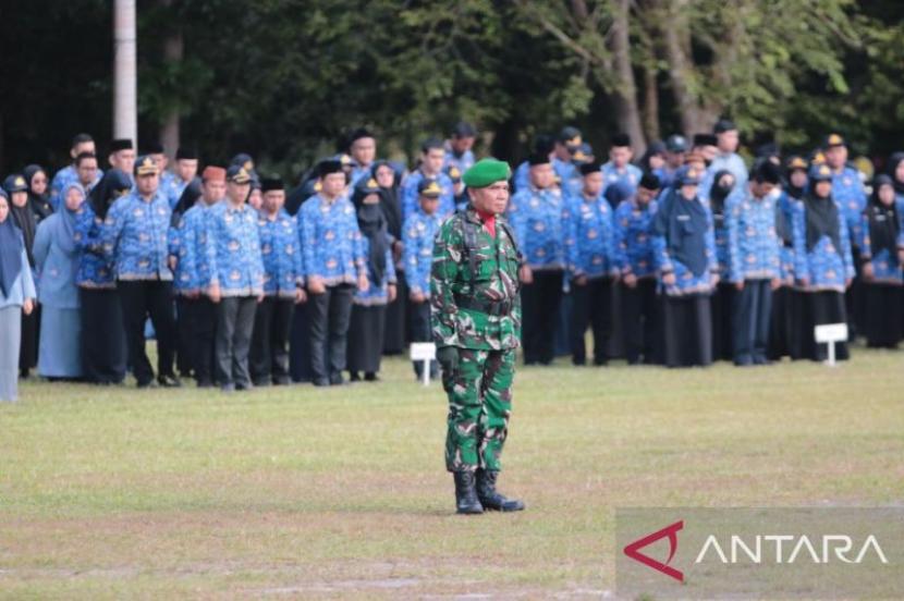 Bupati Bangka Tengah ajak warga hayati nilai Pancasila.