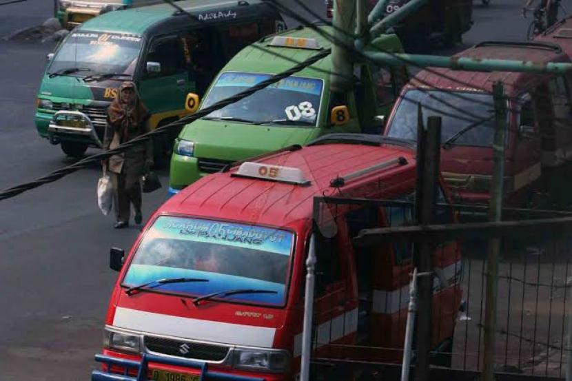  225 Angkot di Kota Bogor Bakal Diganti oleh 75 Bus