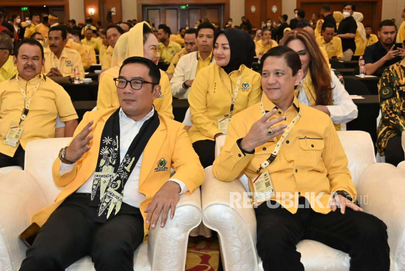 Ketua DPP Partai Golkar Bidang Pemenangan Pemilu Wilayah DKI Jakarta, Jawa Barat, dan Banten, MQ Iswara, menugaskan Ridwan Kamil maju kembali di Pilgub Jabar