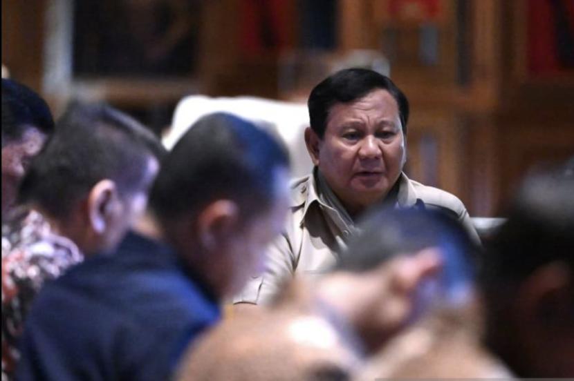 Ratas di rumah, Prabowo sorot kawasan ilegal sulit dijangkau aparat.