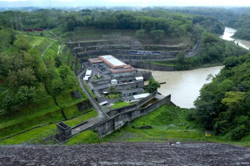 Legislator minta atasi sedimentasi PLTA Mrica untuk keandalan listrik.