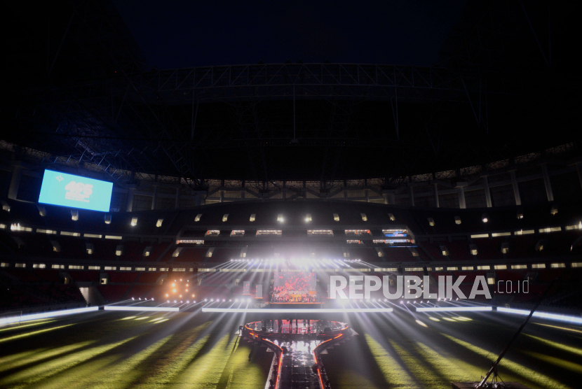 Jakarta International Stadium (JIS). Wagub Ahmad Riza Patria sebut pembangunan stasiun KRL JIS masih dalam proses.