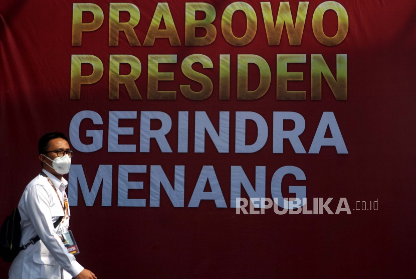 Sejumlah kader menghadiri pembukaan Rapimnas Partai Gerindra di Sentul International Convention Center (SICC), Kabupaten Bogor, Jawa Barat, Jumat (12/8/2022).