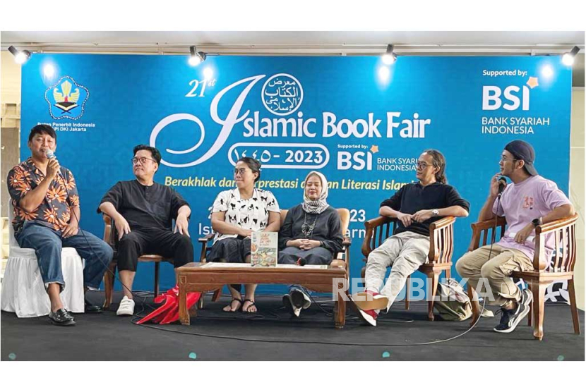 Talkshow Food Sketch Ngider Makan Dari Halte Ke Halte di Islamic Book Fair (IBF) 2023 di Istora Senayan, Jakarta Pusat, Jumat (22/9/2023). 