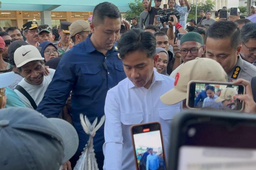 Wapres RI tinjau Pasar Mardika Ambon Maluku cek pasokan pangan.