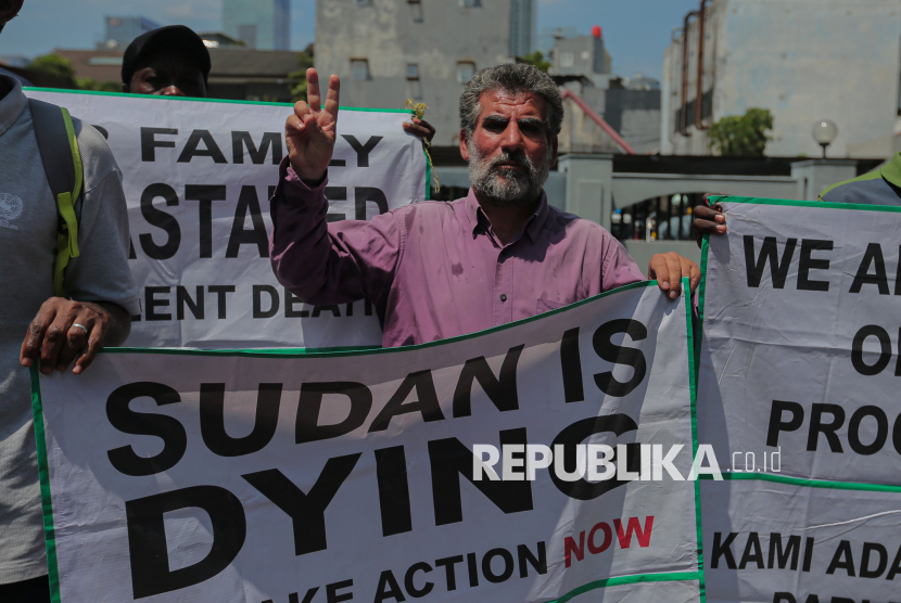 Pengungsi Sudan Geruduk Kantor UNHCR Jakarta, Minta Aksi Genosida di El-Fasher Dihentikan