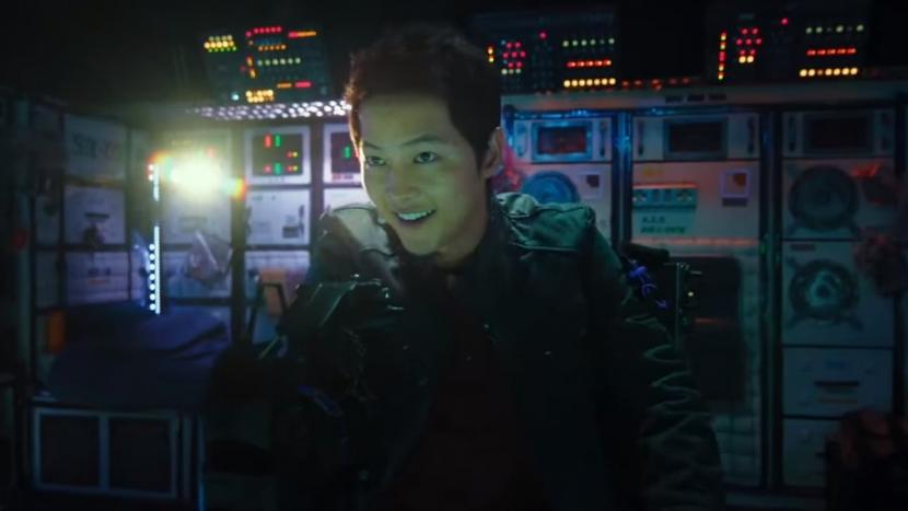 Song Joong-ki dalam Space Sweepers.