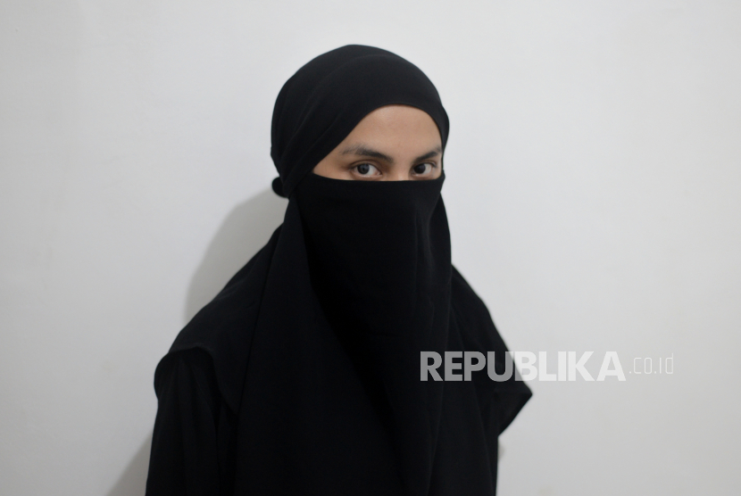 Ilustrasi pramugari hijab. Komnas Perempuan angkat bicara soal kabar pelarangan menggunakan jilbab bagi pramugari di Indonesia. 