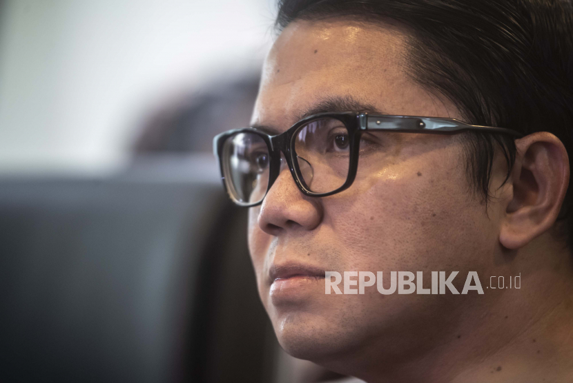 Anggota Komisi III DPR Arteria Dahlan dilaporkan dalam kasus dugaan tindak pidana SARA terhadap masyarakat Sunda.