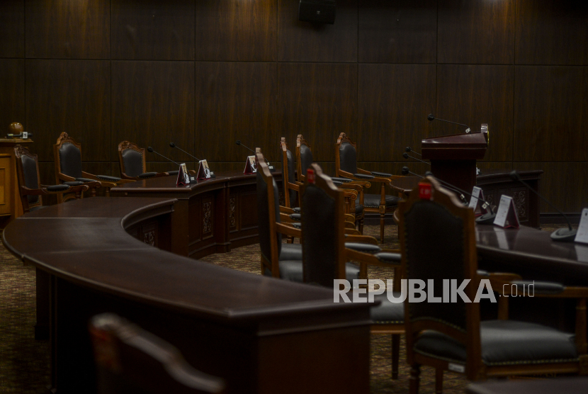 Sejumlah bangku kosong Gedung Mahkamah Konstitusi, Jakarta. DDII akan Ajukan Permohonan Menolak Judicial Review UU Perkawinan