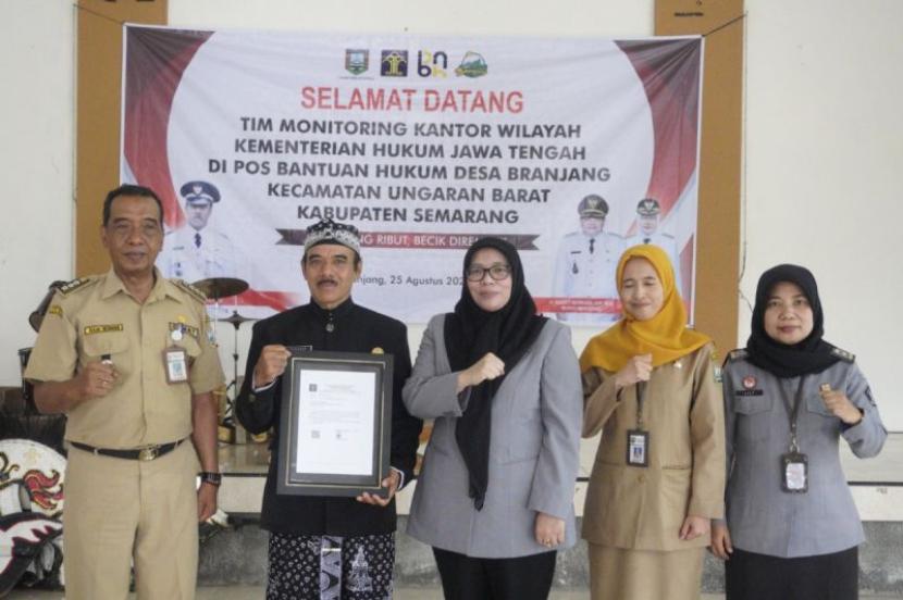 Kemenkum monitoring posbankum desa di Kabupaten Semarang.