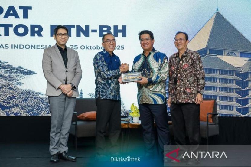 Menteri Ajak Universitas Indonesia Berkolaborasi Menuju Kelas Dunia