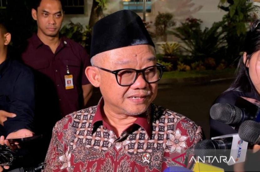 Govt prepares concept for integrated excellent schools