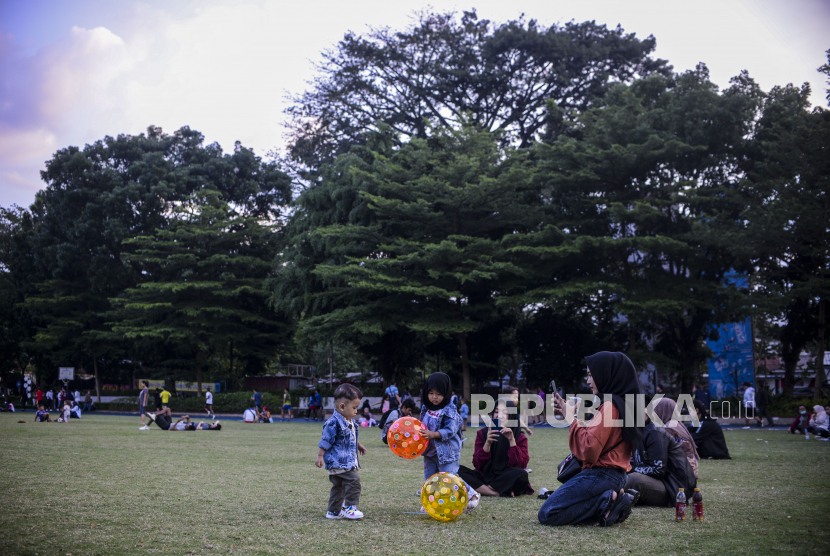 Alun-alun Kota Pekalongan juga menjadi andalan wisata gratis bagi masyarakat (Foto: ilustrasi).
