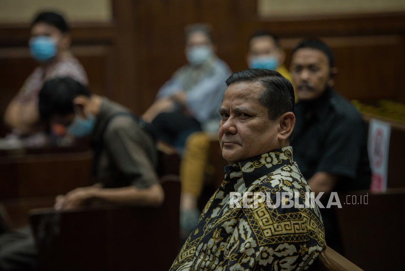 Terdakwa kasus dugaan suap penghapusan red notice Joko Tjandra, Irjen Pol Napoleon Bonaparte bersiap menjalani sidang lanjutan di Pengadilan Tipikor, Jakarta. (ilustrasi)