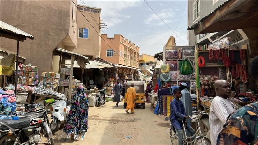  Didirikan hampir 600 tahun yang lalu, Pasar Kurmi di kota Kano yang bersejarah di Nigeria masih ramai 