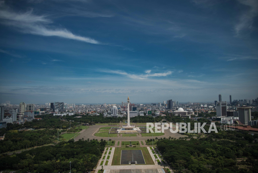 Seluruh wilayah DKI Jakarta diprakirakan berawan pada Ahad pagi./ilustrasi