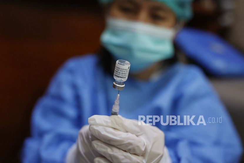Vaksinasi Covid-19 di Kota Depok (ilustrasi)