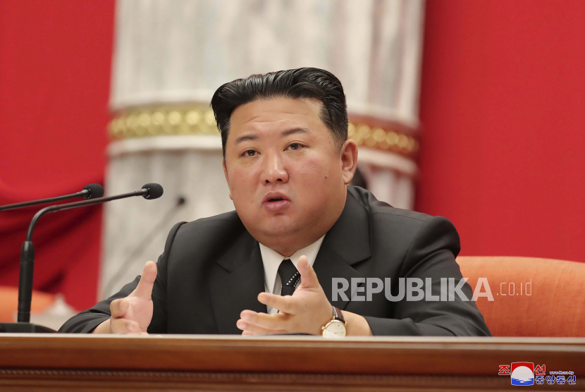 Pemimpin Korea Utara Kim Jong Un. Pemimpin Korea Utara (Korut) Kim Jong-un mengadakan konferensi yang belum pernah terjadi sebelumnya pada Kamis (7/7/2022). 