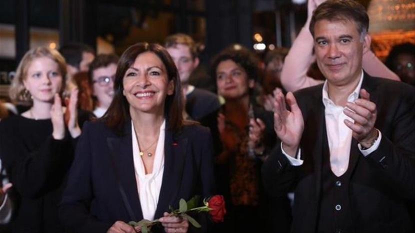 Partai Sosialis (PS) Prancis memilih Wali kota Paris Anne Hidalgo sebagai capres.